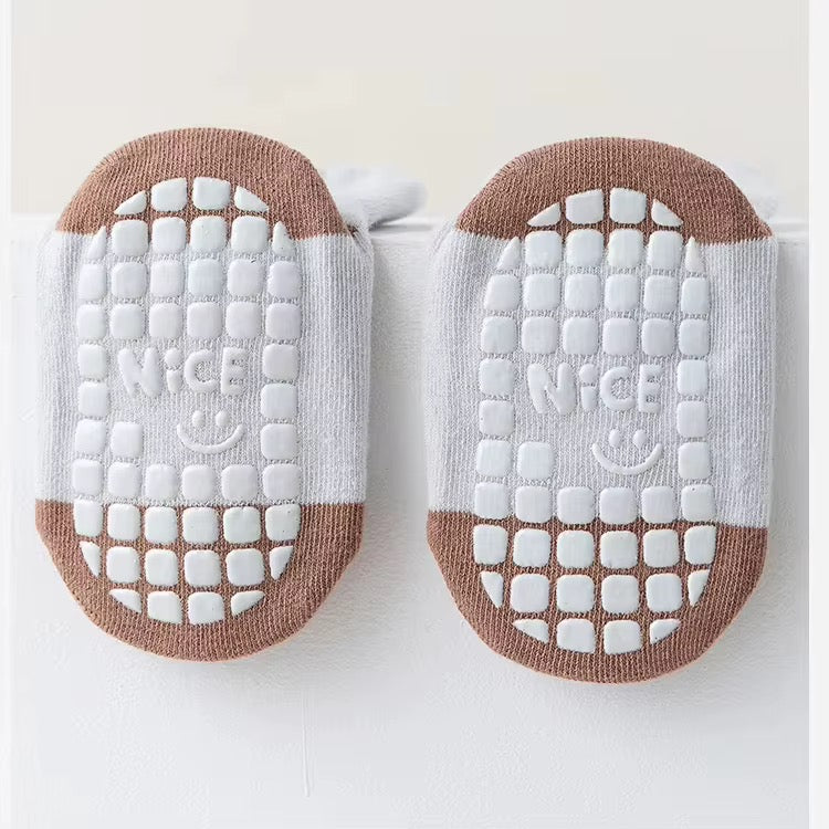 Little Explorer Grip Socks