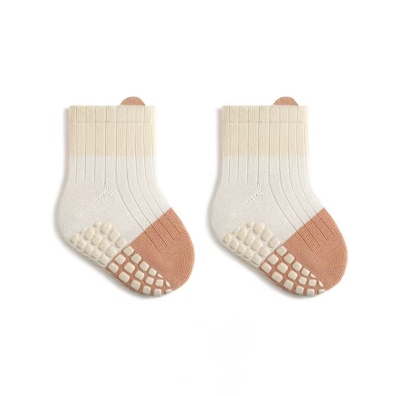 Two Tone Grip Socks