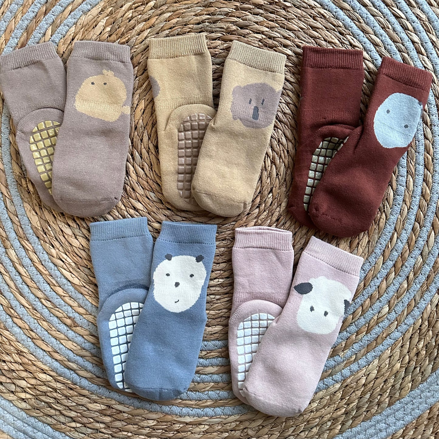 Tiny tails Grip Socks