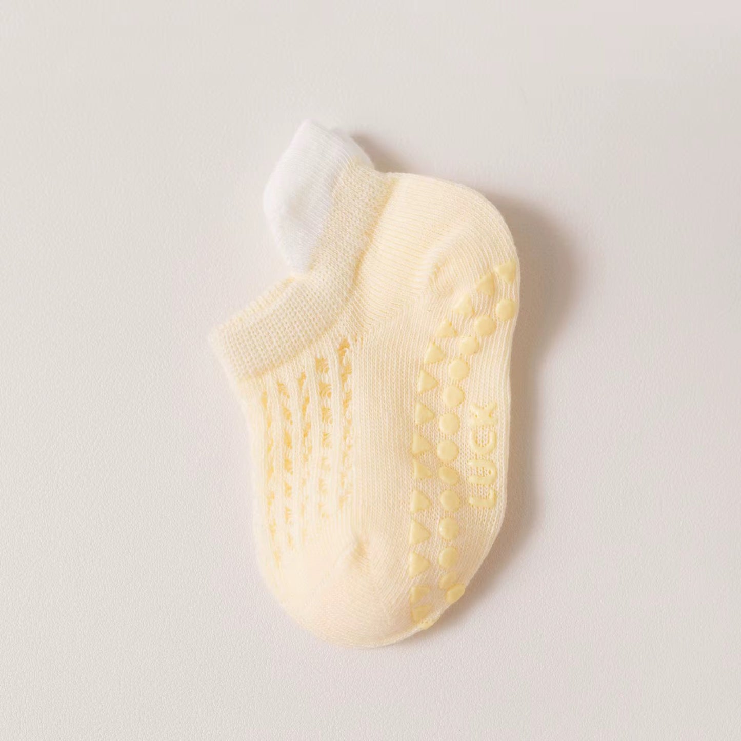 Thin Breathable Grip Socks